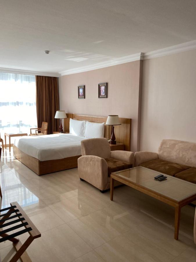 City Center Hotel Mawalih Екстер'єр фото