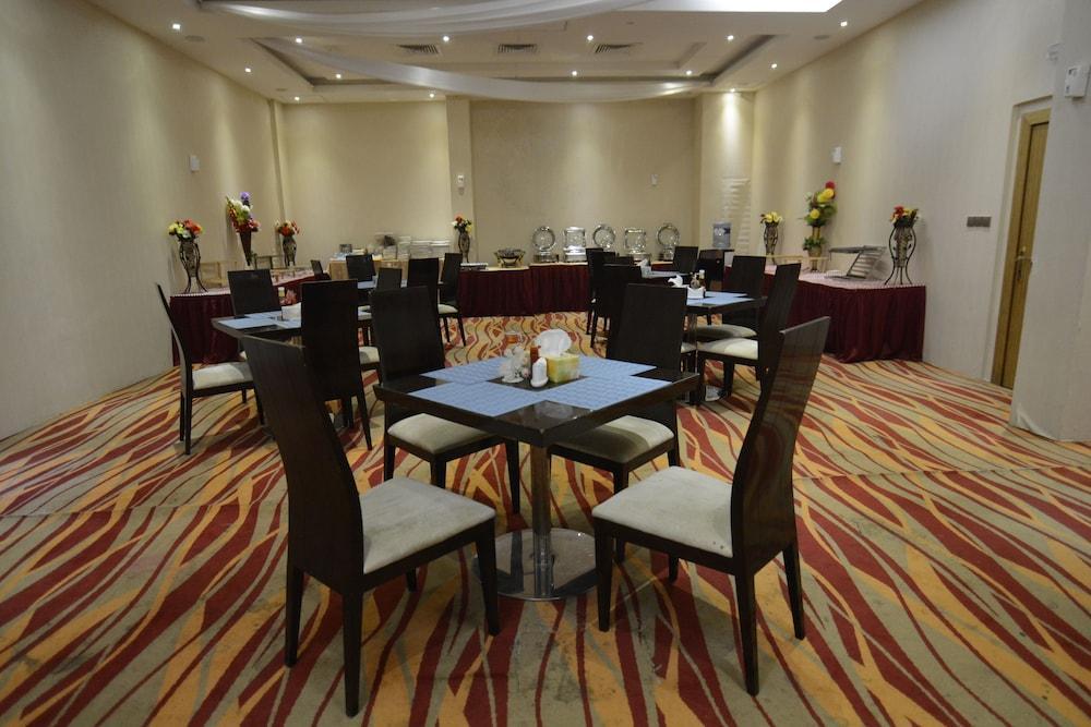 City Center Hotel Mawalih Екстер'єр фото